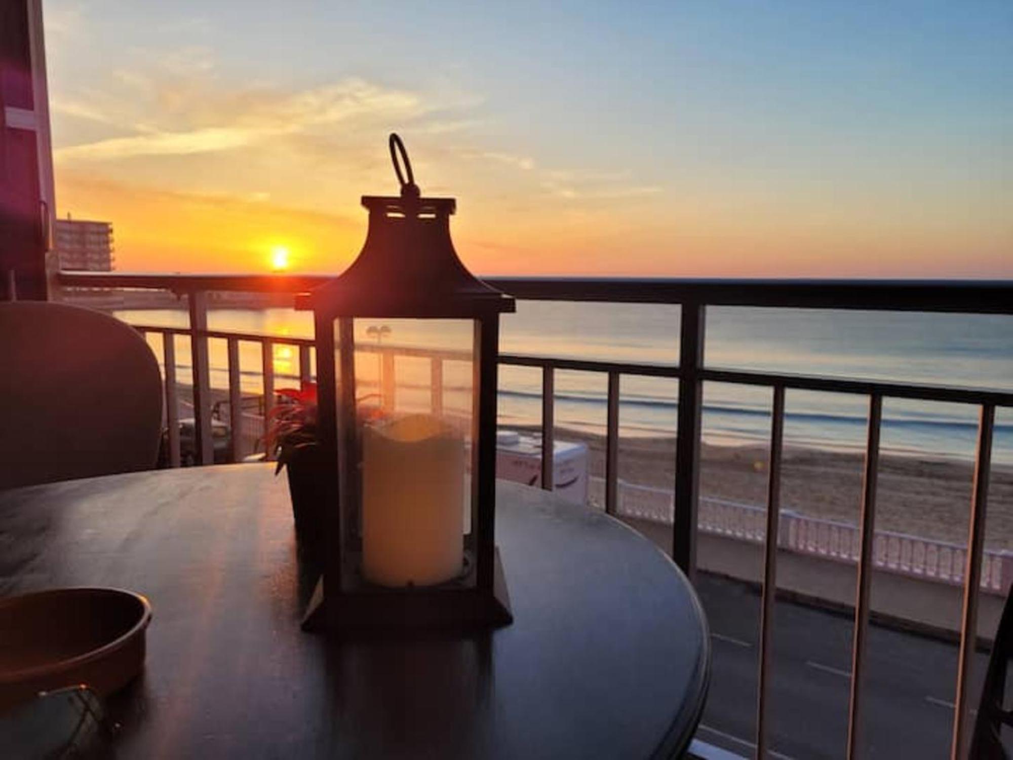 Pmt16 - Large City Apartment On The Beach Торевиеха Екстериор снимка